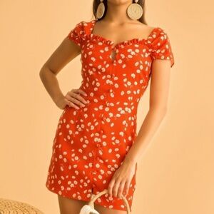 Finders Keepers Mae Daisy Mini Dress Size 4 Milkmaid